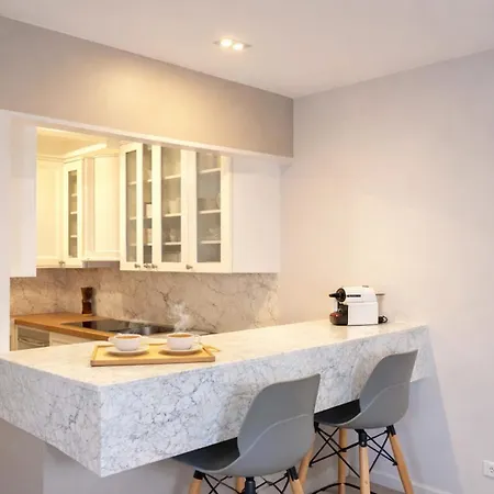 Stunning Loft For 6 In The 7th District Paris